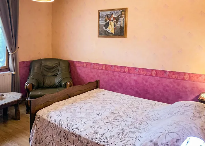 Gorgeous In With Kitchen